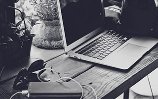 配资信息:配资炒股安全平台查询-楼市“金九银十”收官：新房价格微涨二手房压力仍存 核心区高端改善成“局部亮点”